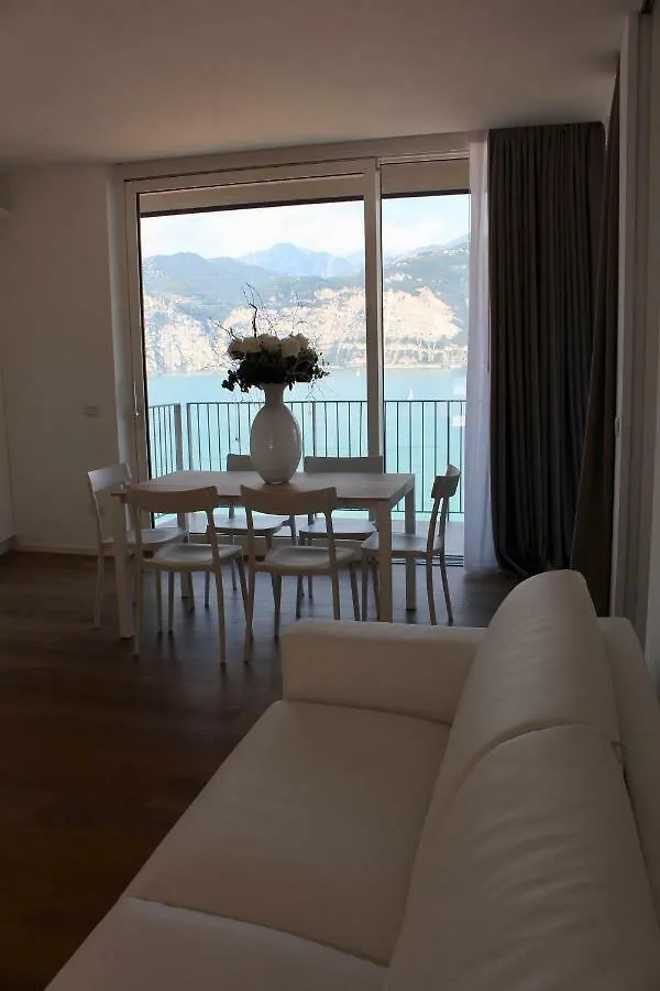 My Lake Apartments Malcesine
