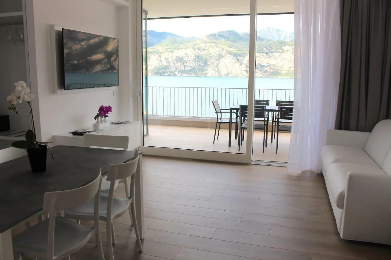 My Lake Apartments Malcesine Italia